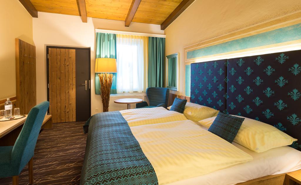 Hotel Schlof Guat Oberpullendorf Zewnętrze zdjęcie